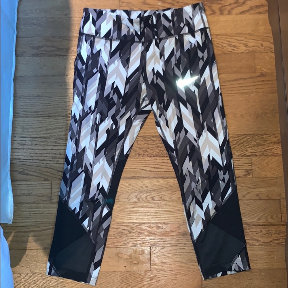 NWOT Nike leggings